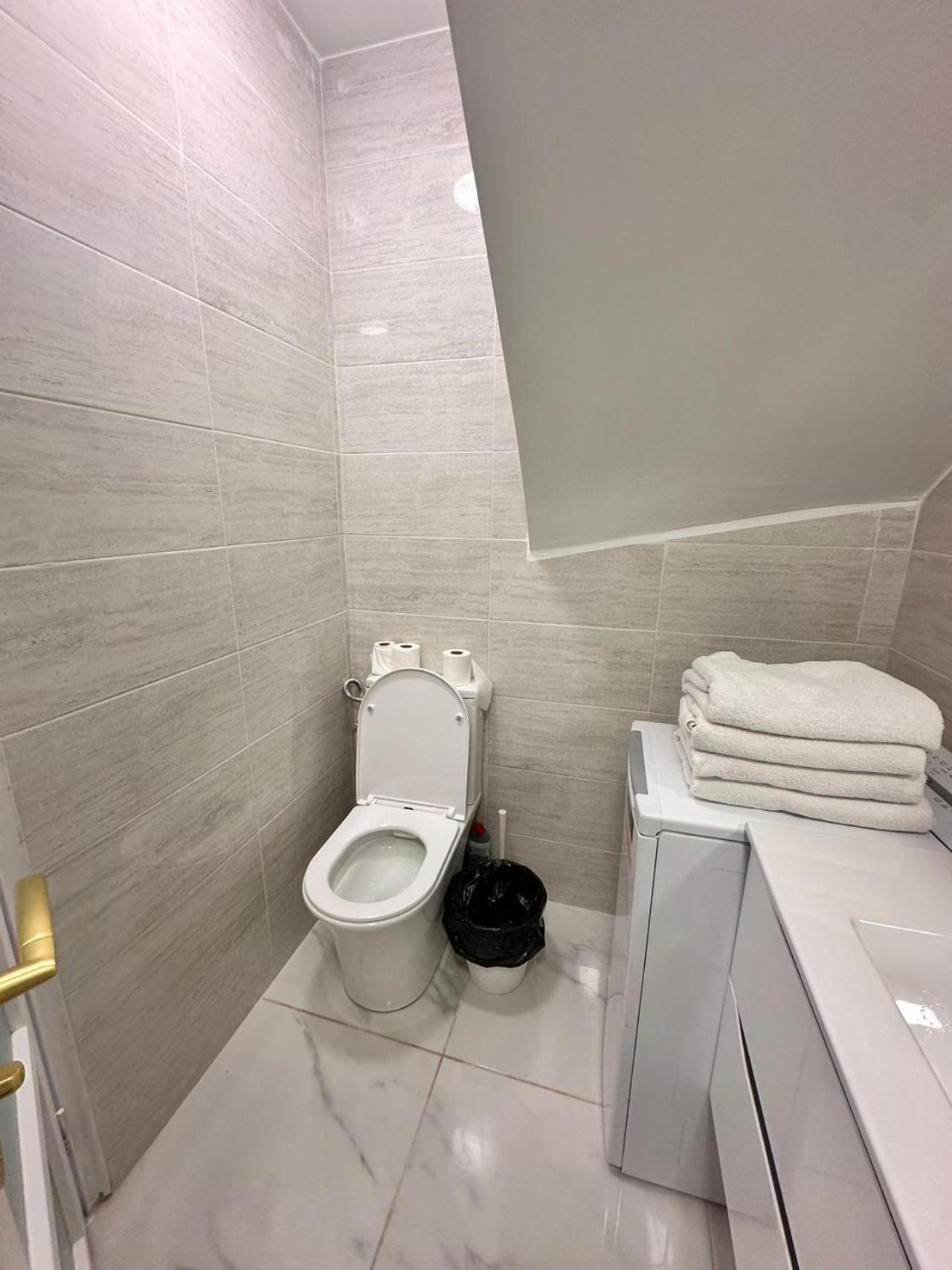 Appartement Calme Moderne Proche De Disneyland Wifi & Cafe Gratuit & Arrivee Autonome 布西圣乔治 外观 照片