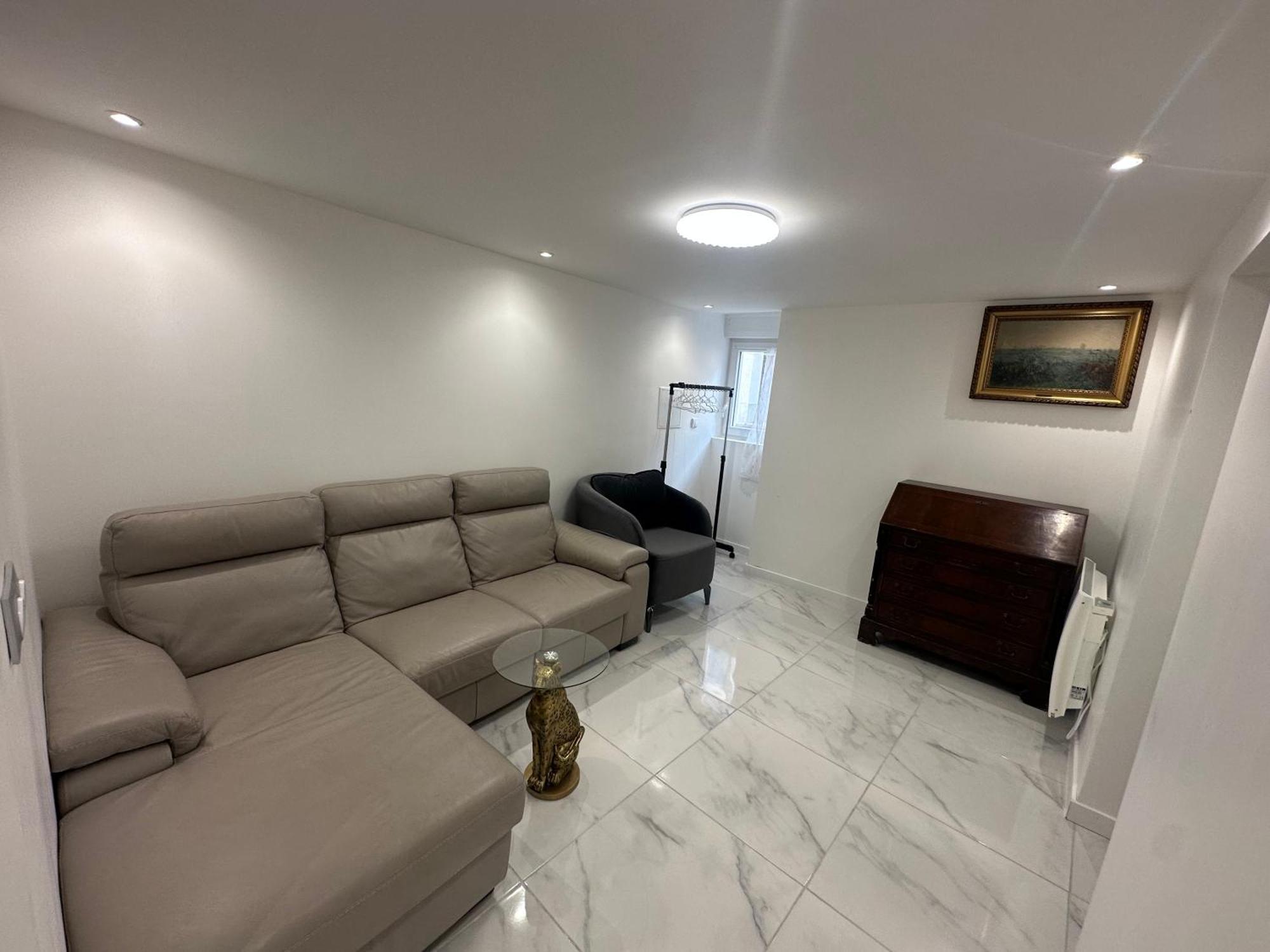 Appartement Calme Moderne Proche De Disneyland Wifi & Cafe Gratuit & Arrivee Autonome 布西圣乔治 外观 照片